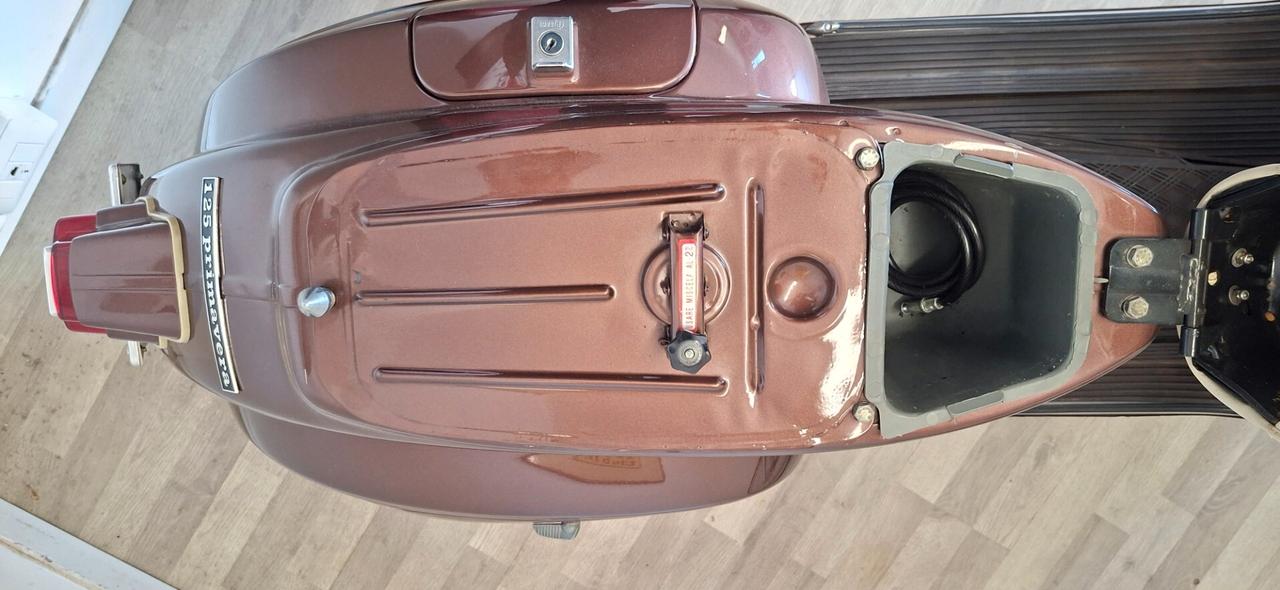 Piaggio Vespa 125 Primavera