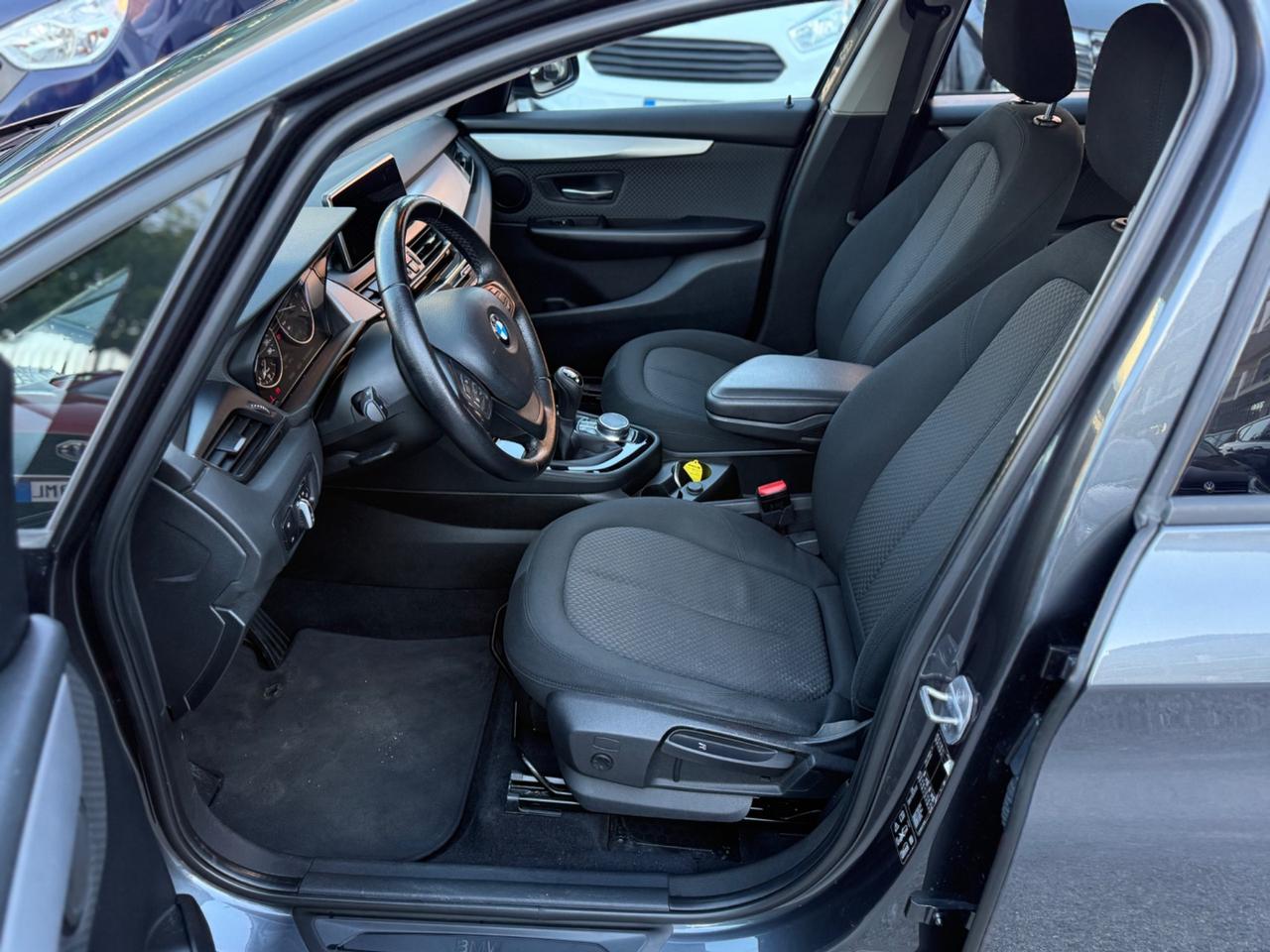 Bmw 2er Active Tourer 218d xDrive Advantage