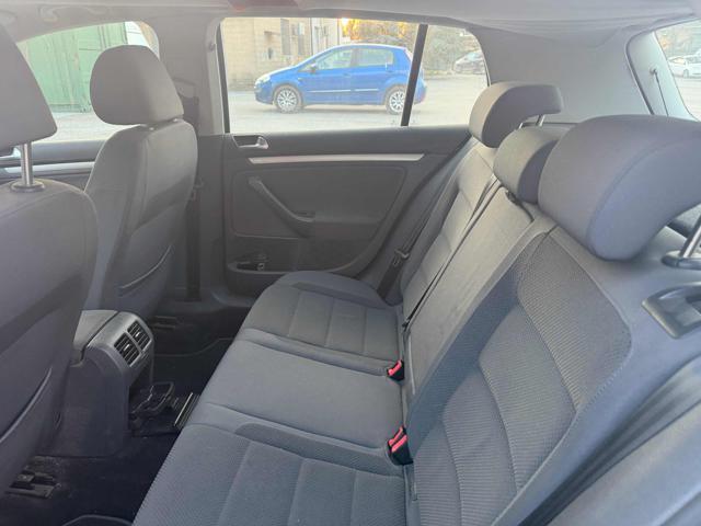 VOLKSWAGEN Golf BENZINA/GPL 1.6 5p. senza nessun lavoro da fare