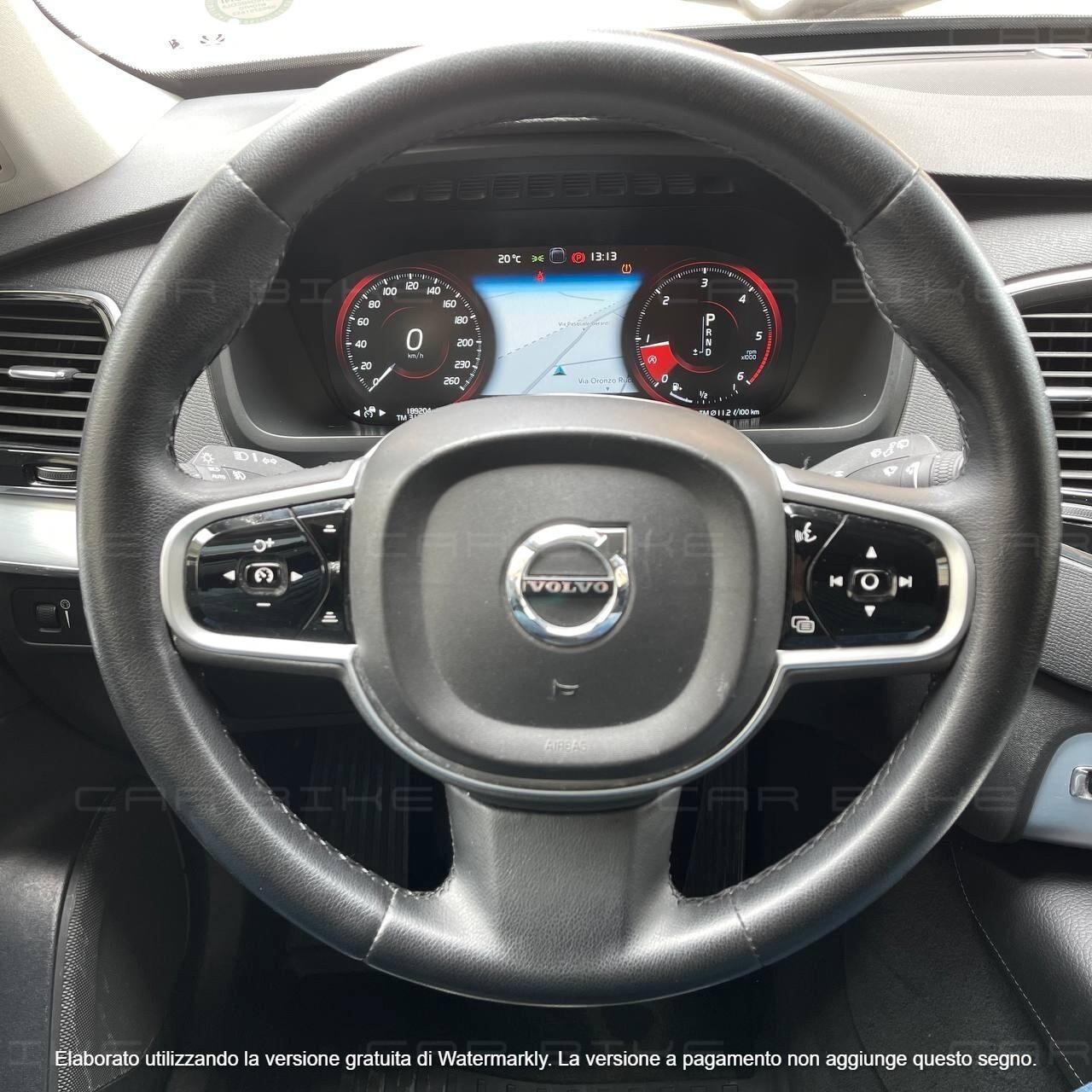 Volvo XC90 D5 AWD Geartronic 7 posti Momentum