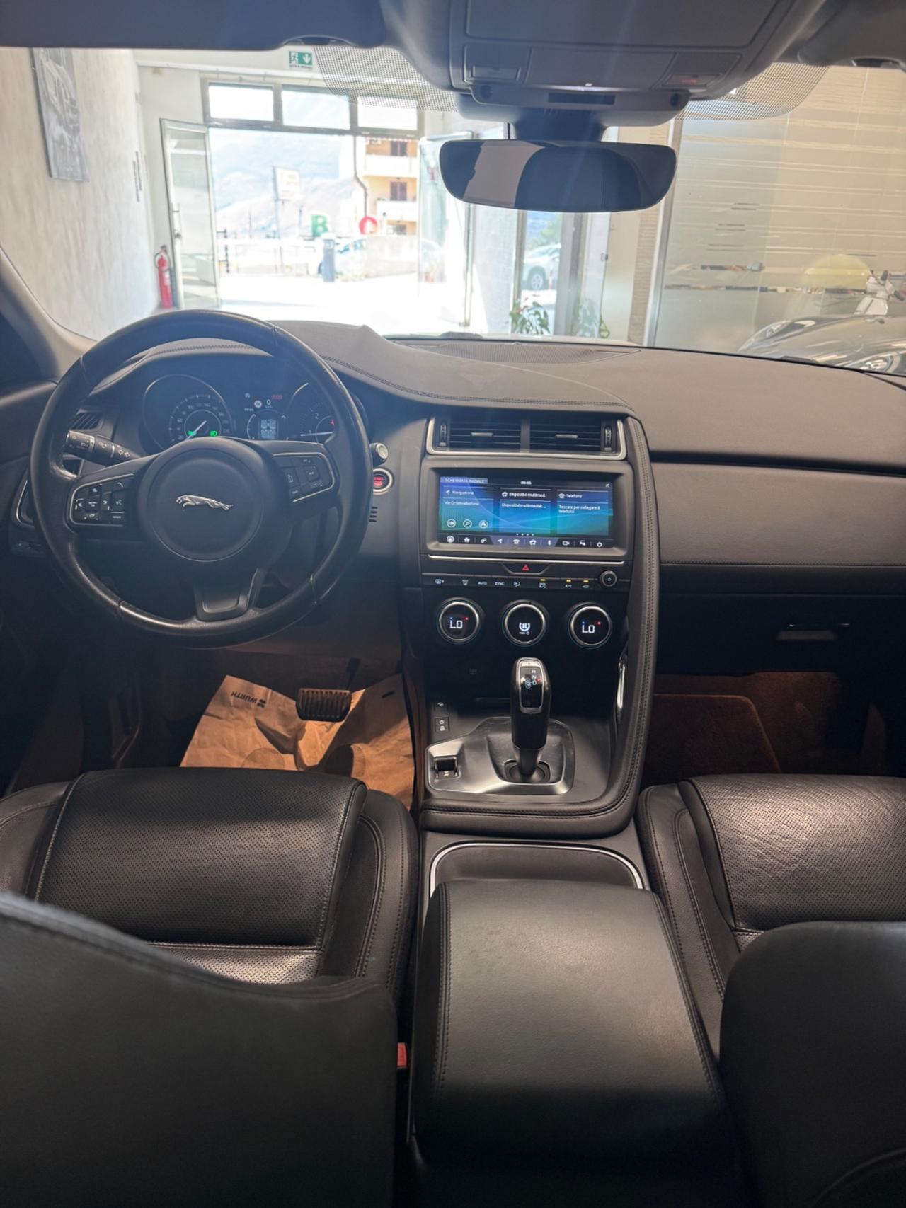 Jaguar E-Pace 2.0D 150 CV AWD aut. R-Dynamic