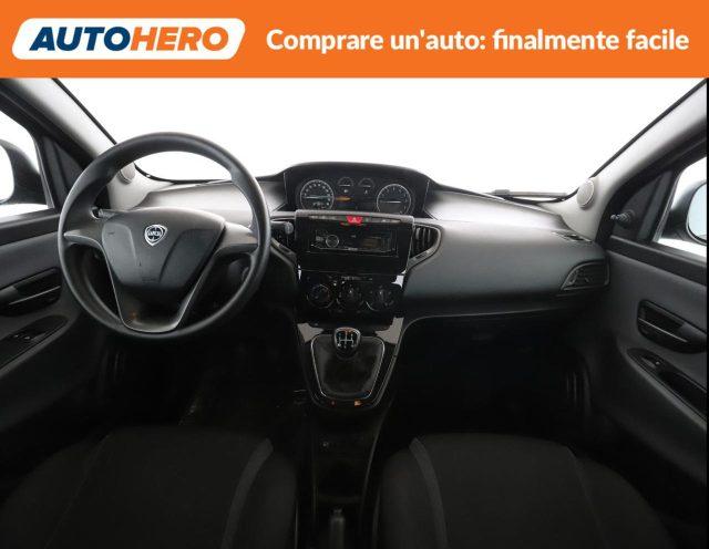 LANCIA Ypsilon 1.2 69 CV 5 porte Silver