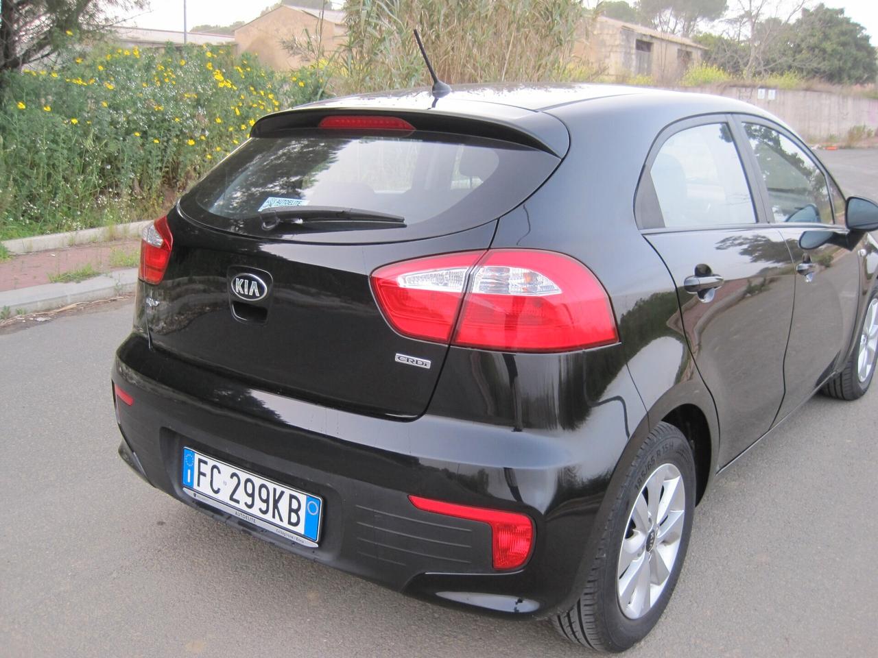 Kia Rio 1.1 CRDi 5p. Cool