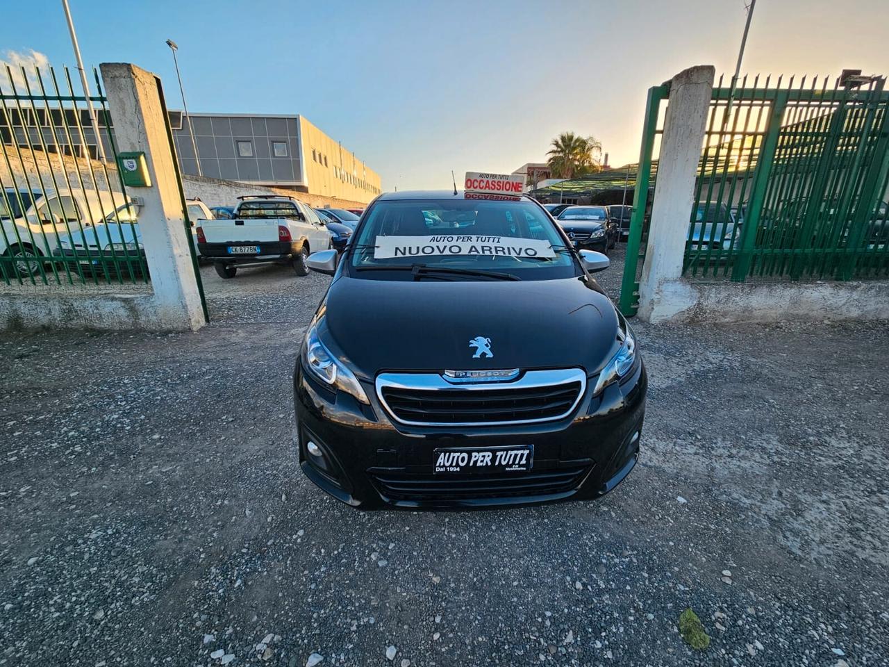 Peugeot 108 5 porte Neopatentati -2015