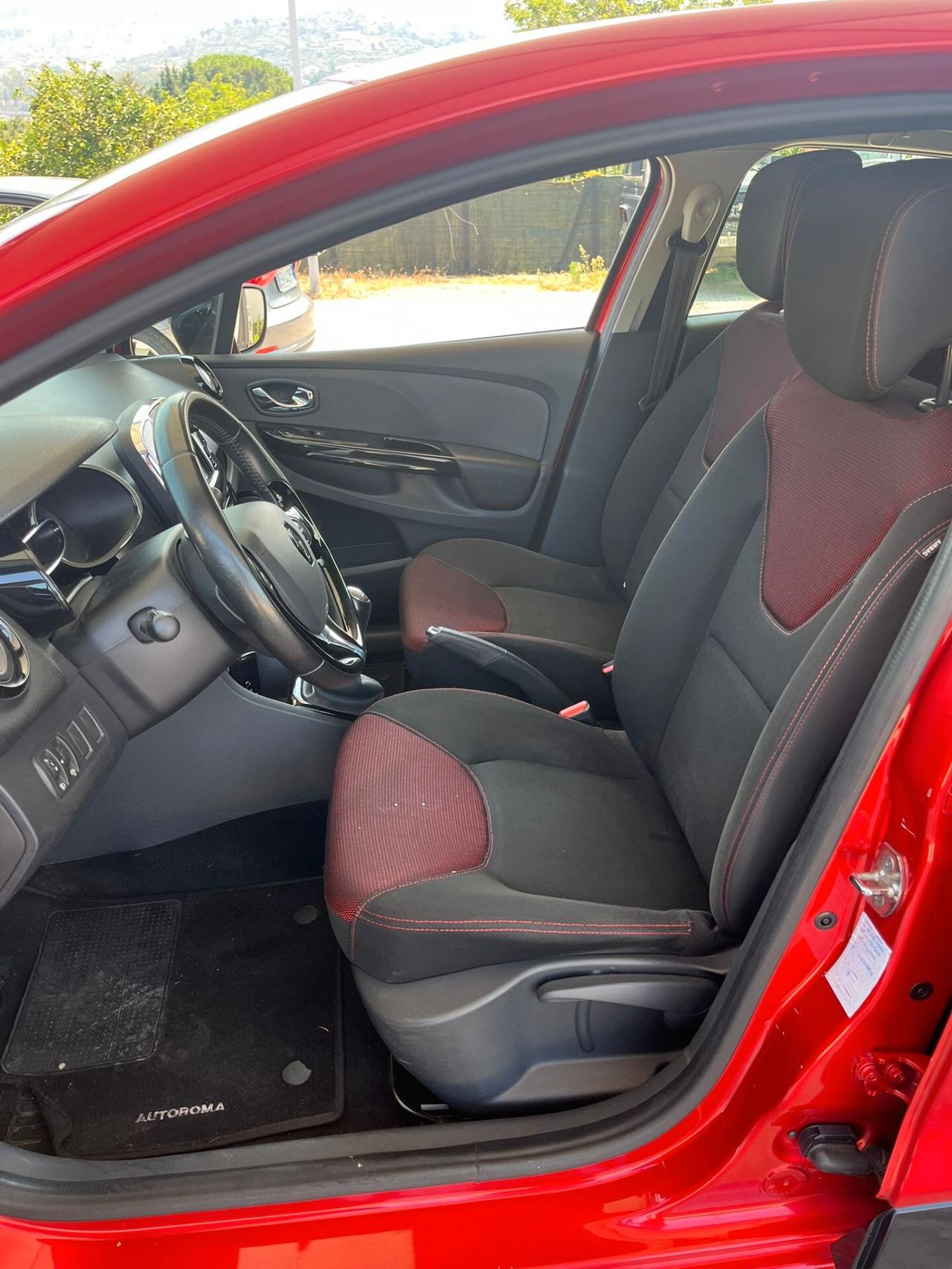 Renault Clio 1.2 75CV 5 porte Live
