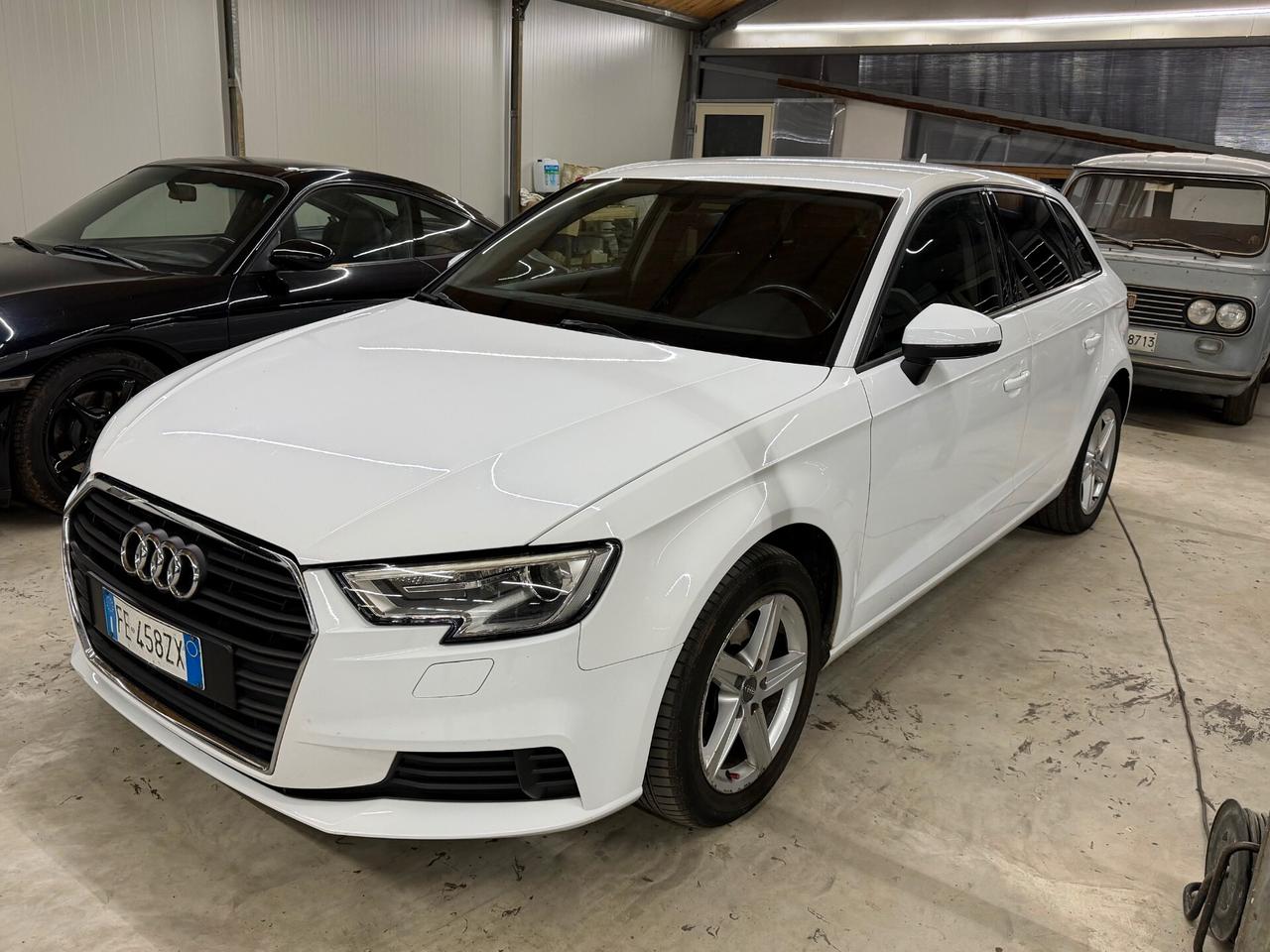 Audi A3 SPB 1.6 TDI S-tronic - GARANZIA 12 MESI