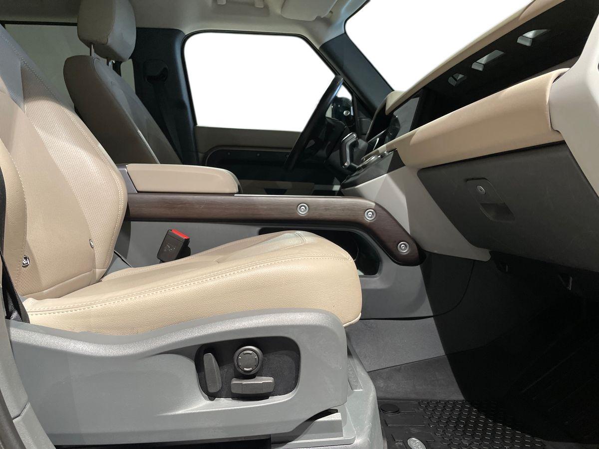 LAND ROVER Defender VII 2020 110 - Defender 110 3.0d i6 mhev SE awd 300cv auto