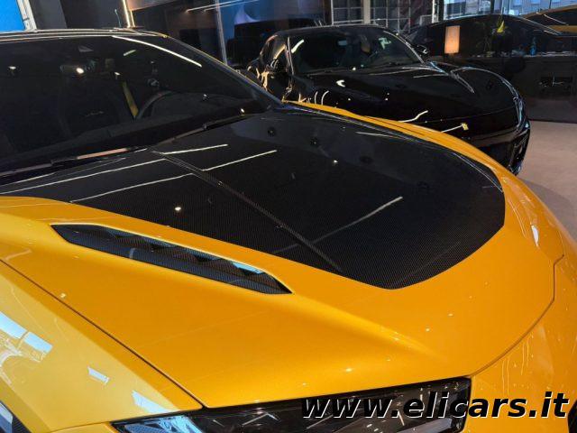 LAMBORGHINI Urus 4.0 Performante