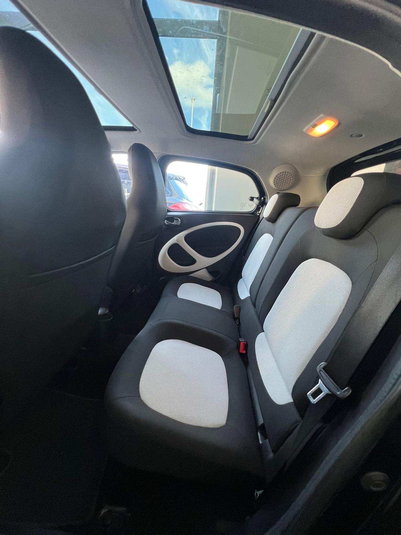 Smart ForFour 70 1.0 Prime