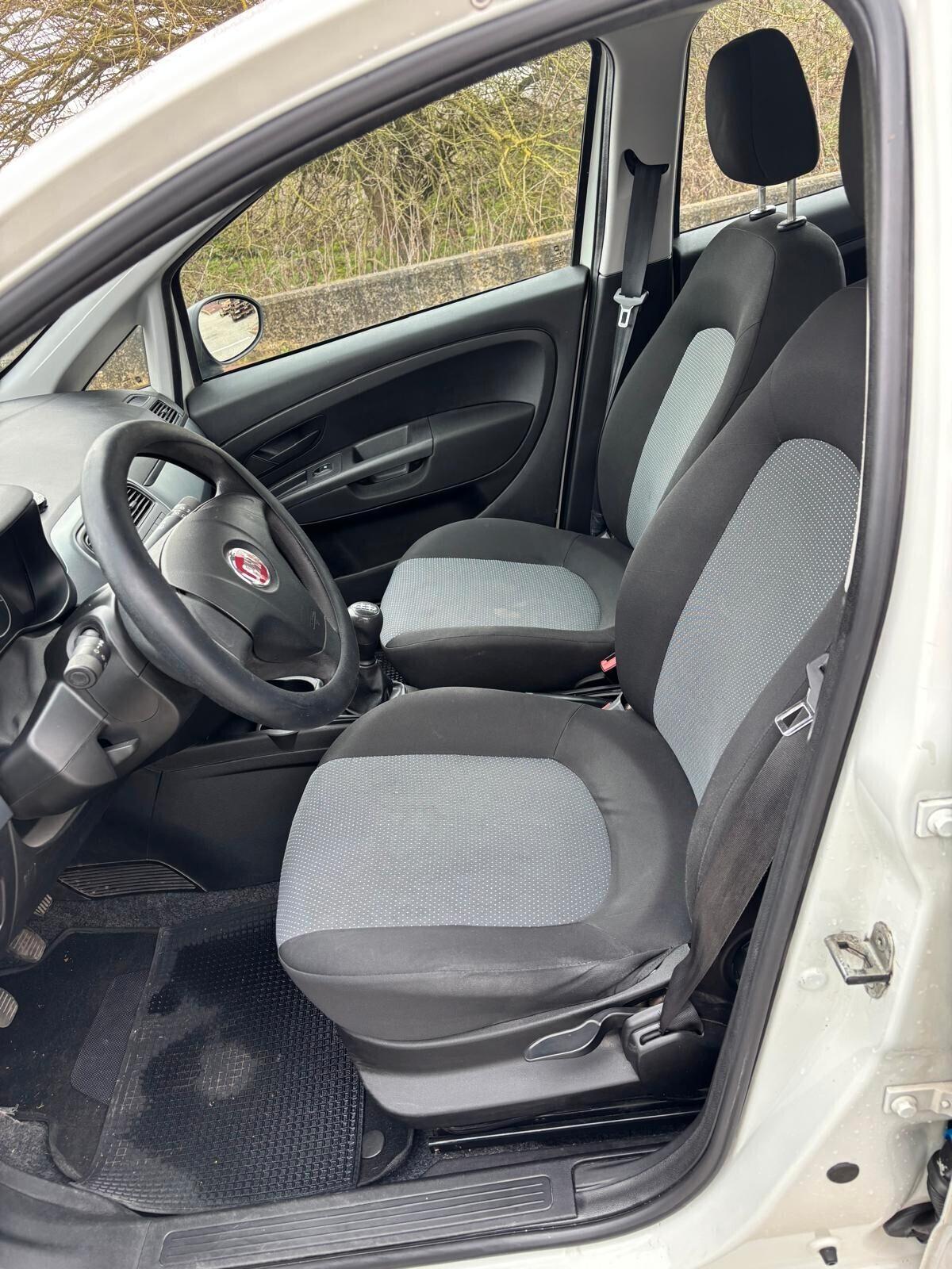 Fiat Grande Punto 1.3MJT 75 5p.Van Actual 4pt