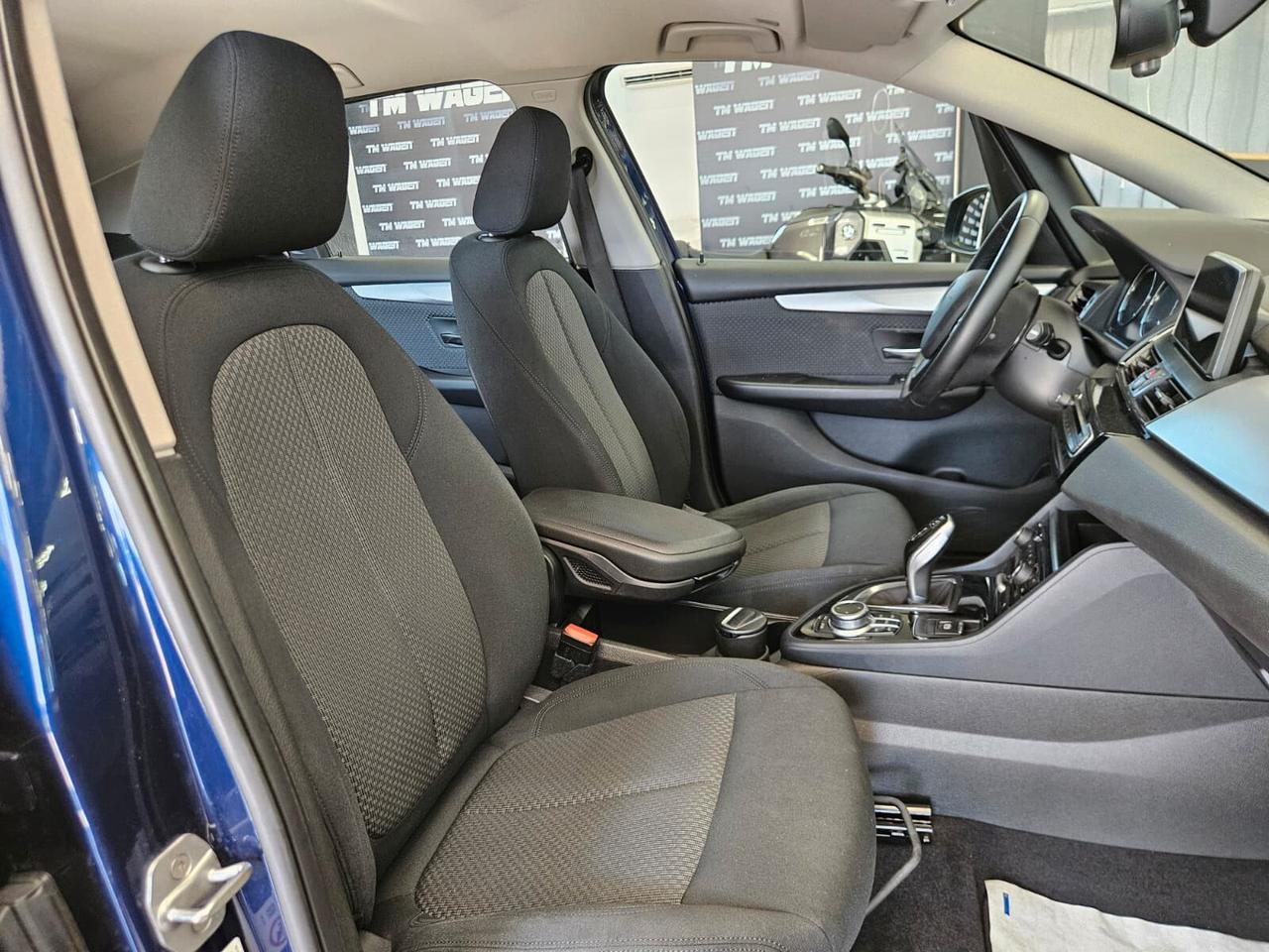 Bmw 216d Active Tourer Advantage auto - NEOPATENTATI