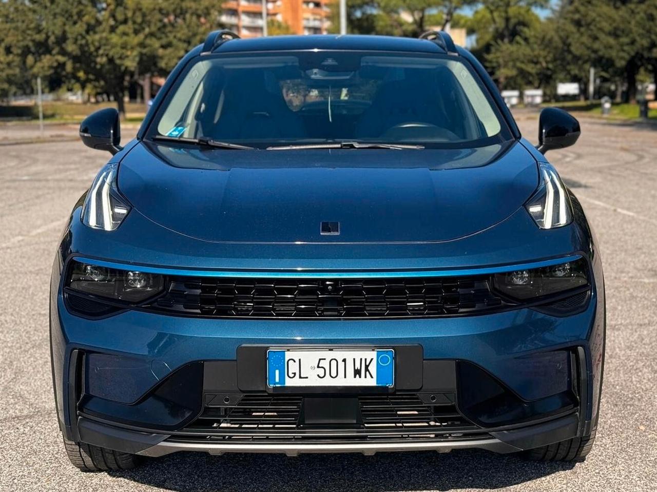 Lynk&co 01 PHEV