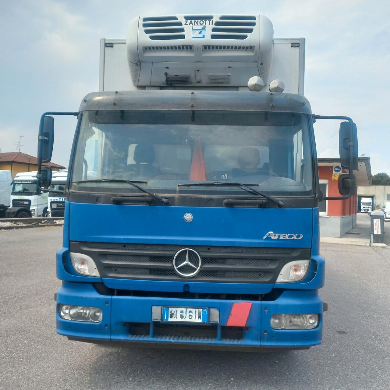MERCEDES ATEGO