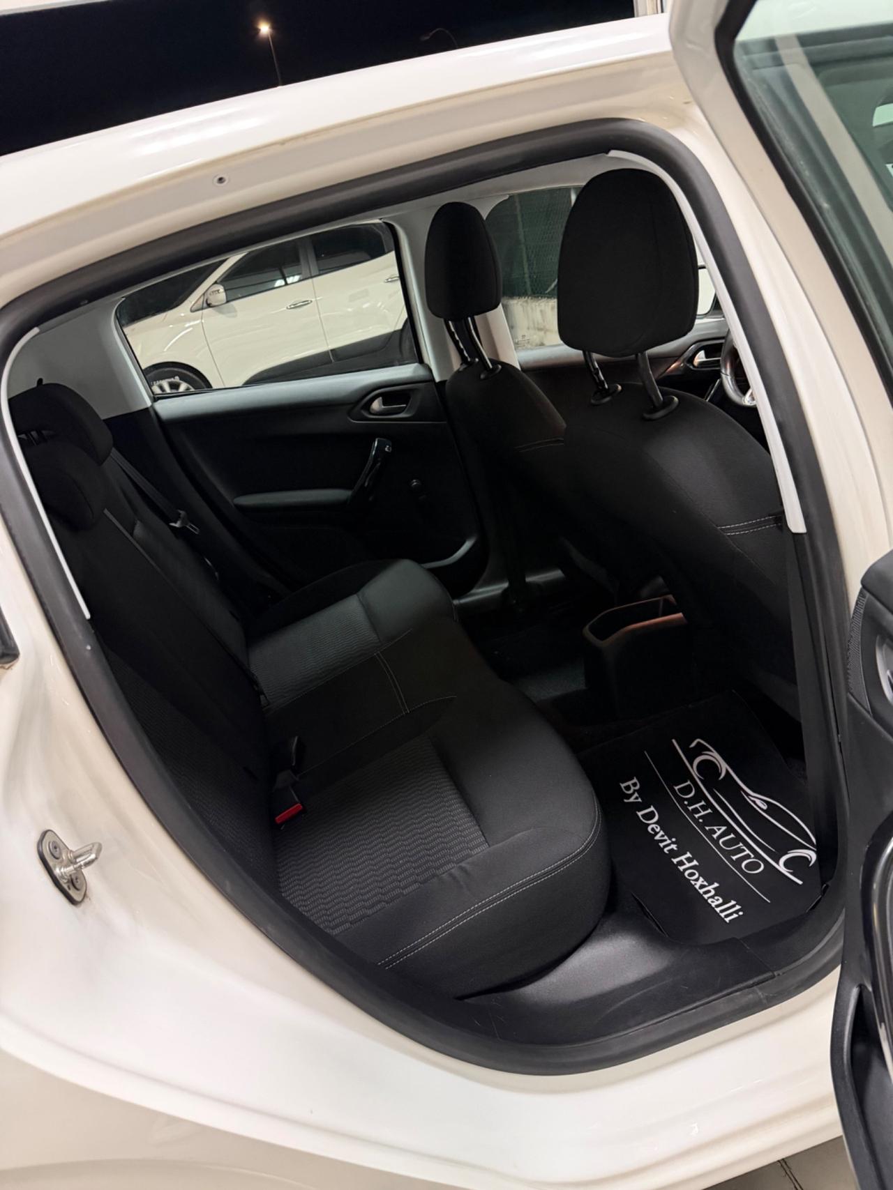 Peugeot 208 PureTech 82 Stop&Start 5 porte Allure