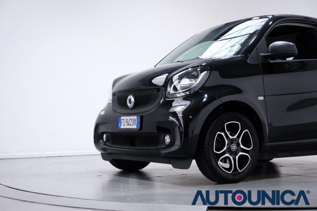 SMART ForTwo 70 1.0 TWINAMIC TETTO PANORAMA NEOPATENTATI