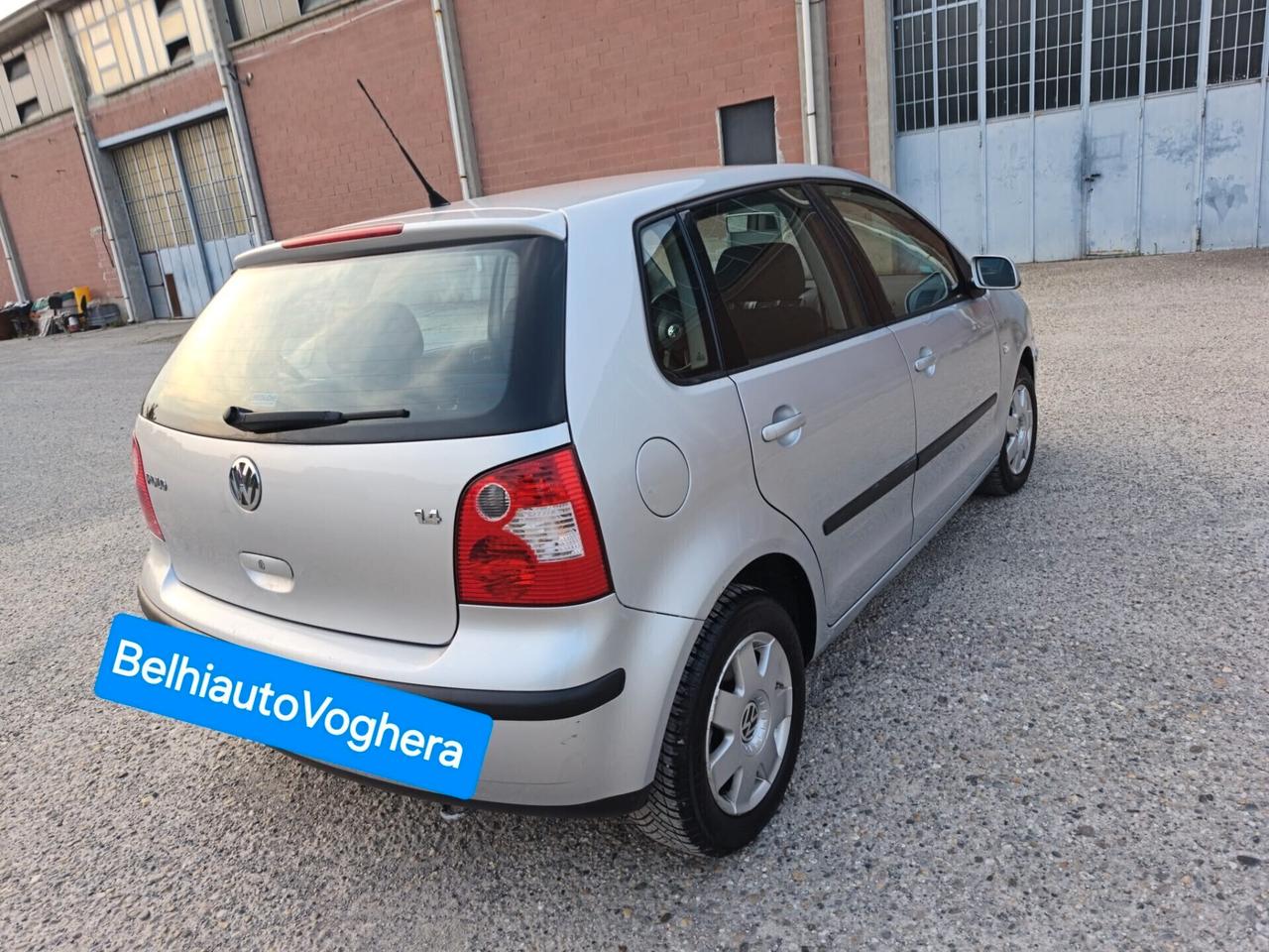 Volkswagen Polo 2003---1.4 Benzina