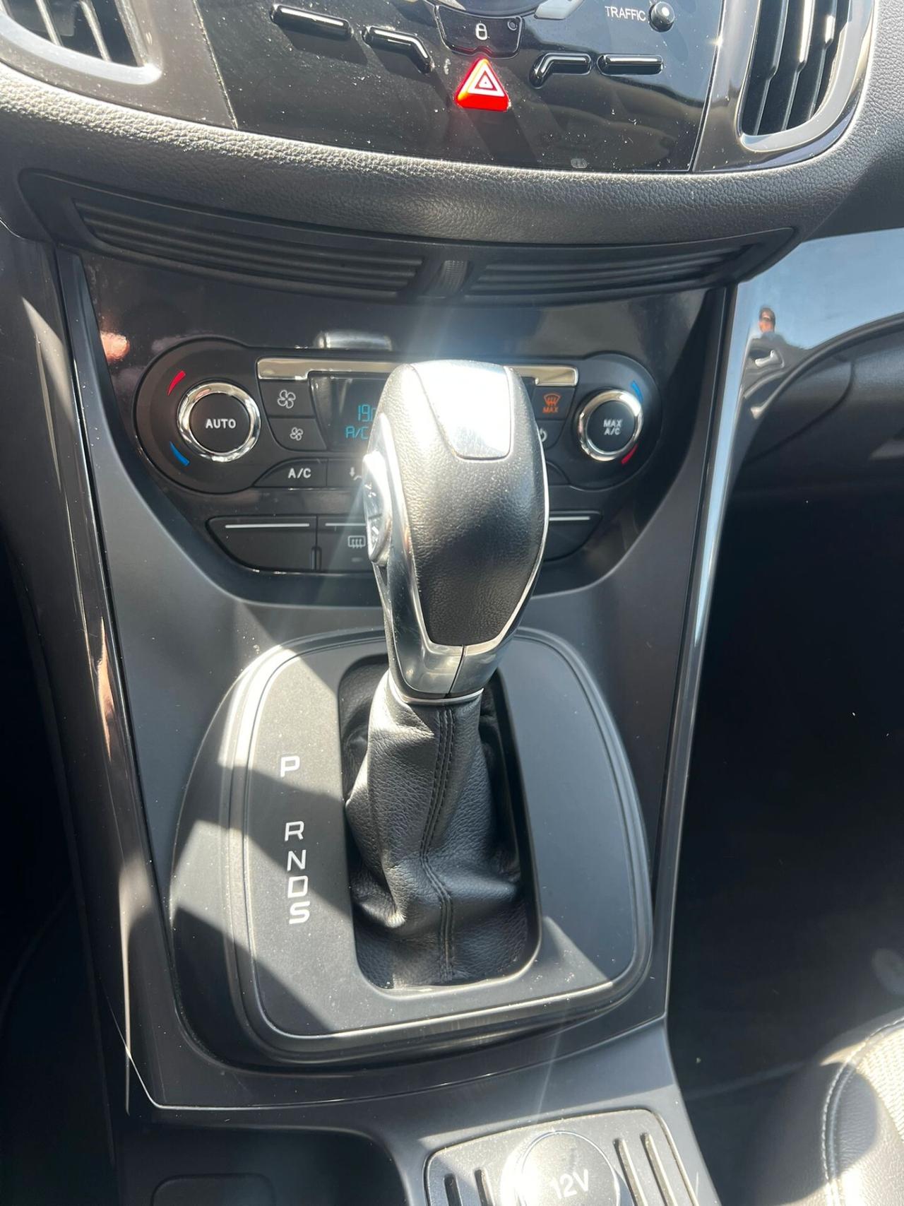 Ford Kuga 2.0 TDCI 150 CV S&S 2WD Titanium