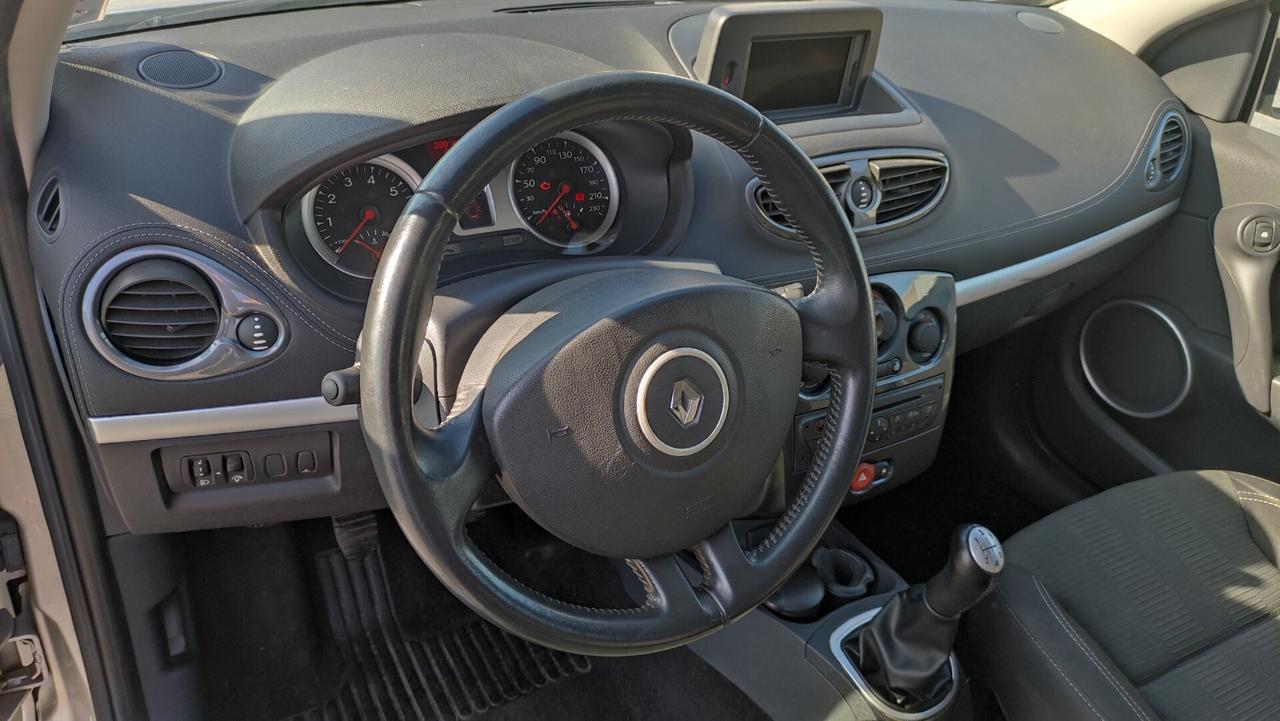 Renault Clio 1.2 16V 5 porte NEOPATENTATI - 2012
