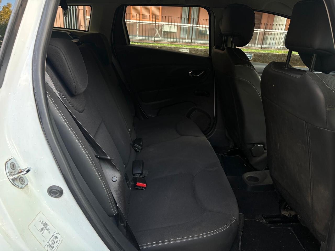 Renault Clio Sporter 1.5 dCi 8V 75CV Live