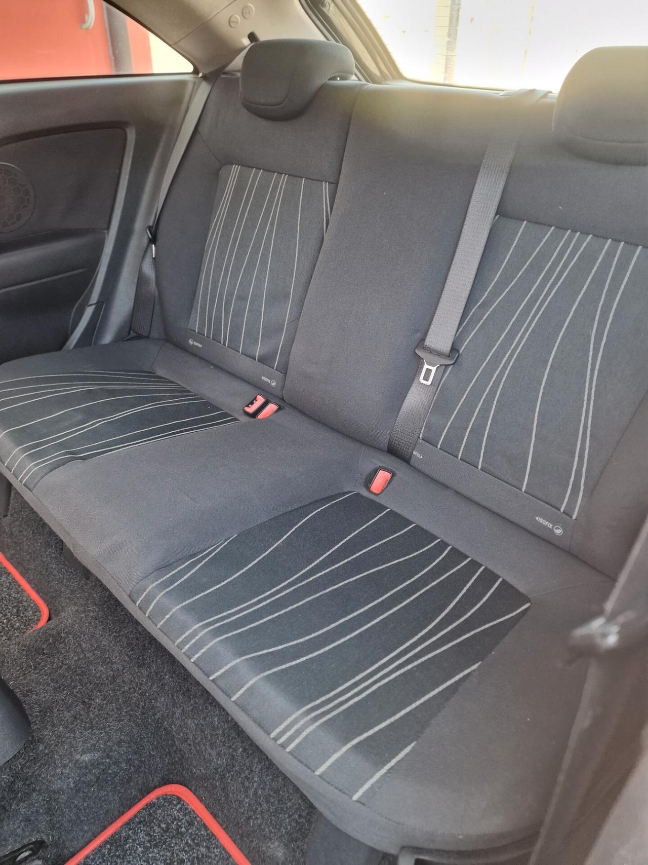 Opel Corsa 1.2 3 porte Sport