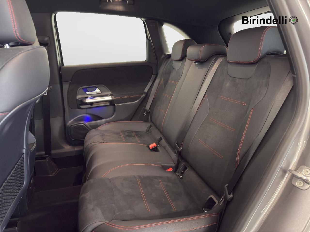 Mercedes-Benz Classe B (W247) - B 180 d Automatic AMG Line Premium
