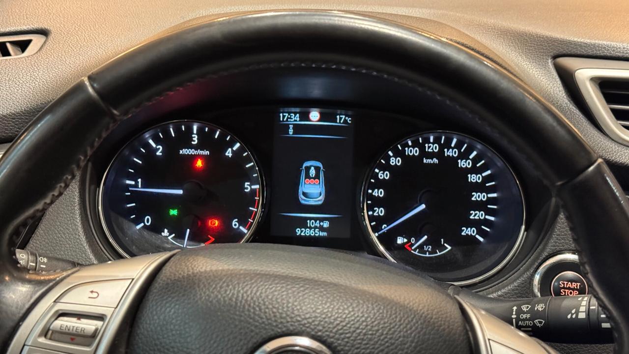 Nissan Qashqai 1.5 110cv N-Connecta - 2017