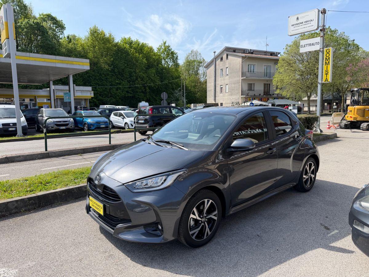 TOYOTA - Yaris - 1.5 Hybrid 5p. E-CVT Trend *PROMO*