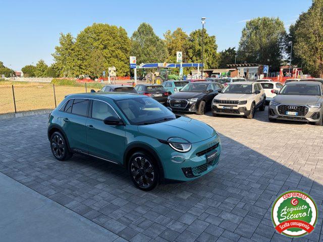 FIAT 600 Hybrid DCT MHEV La Prima ANCHE NEOPATENTATI