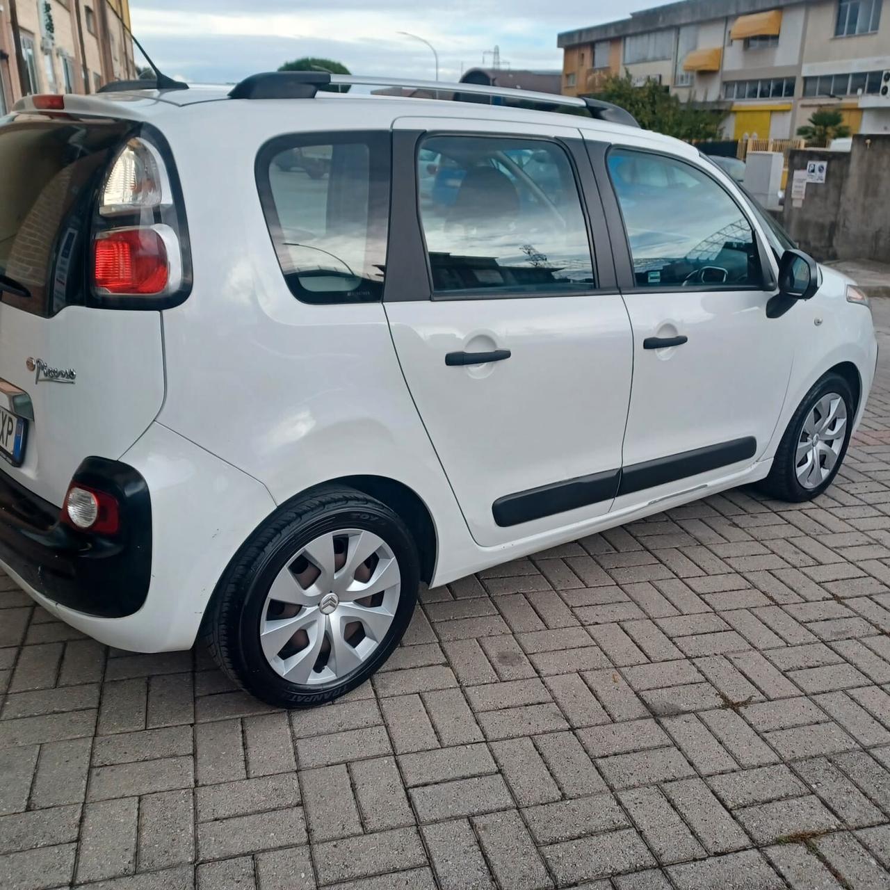 C3 PICASSO 1.6 HDI BEN CONSERVATA OK NEOPATENTATI