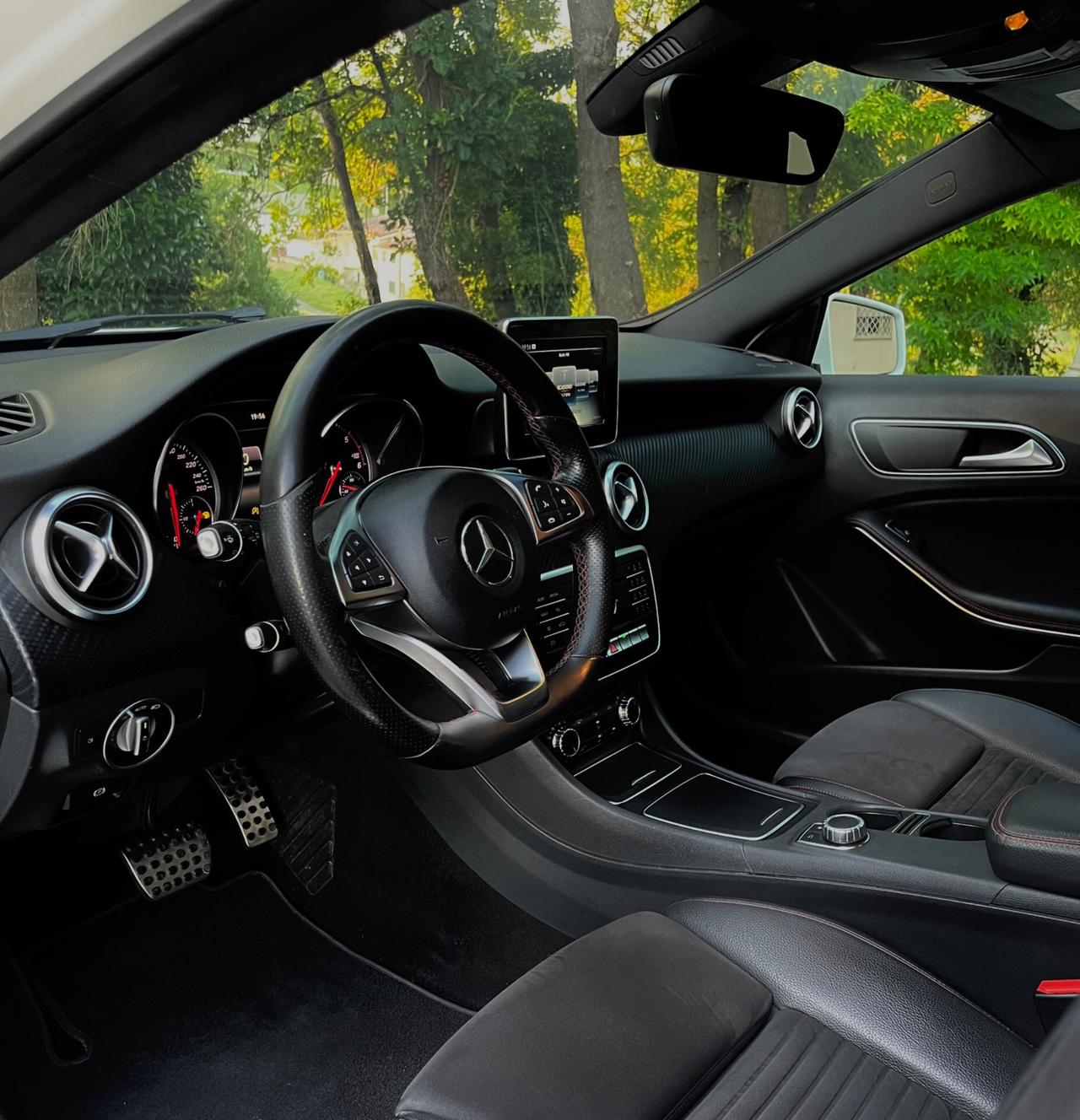 Mercedes-benz A 180 d Automatic Premium