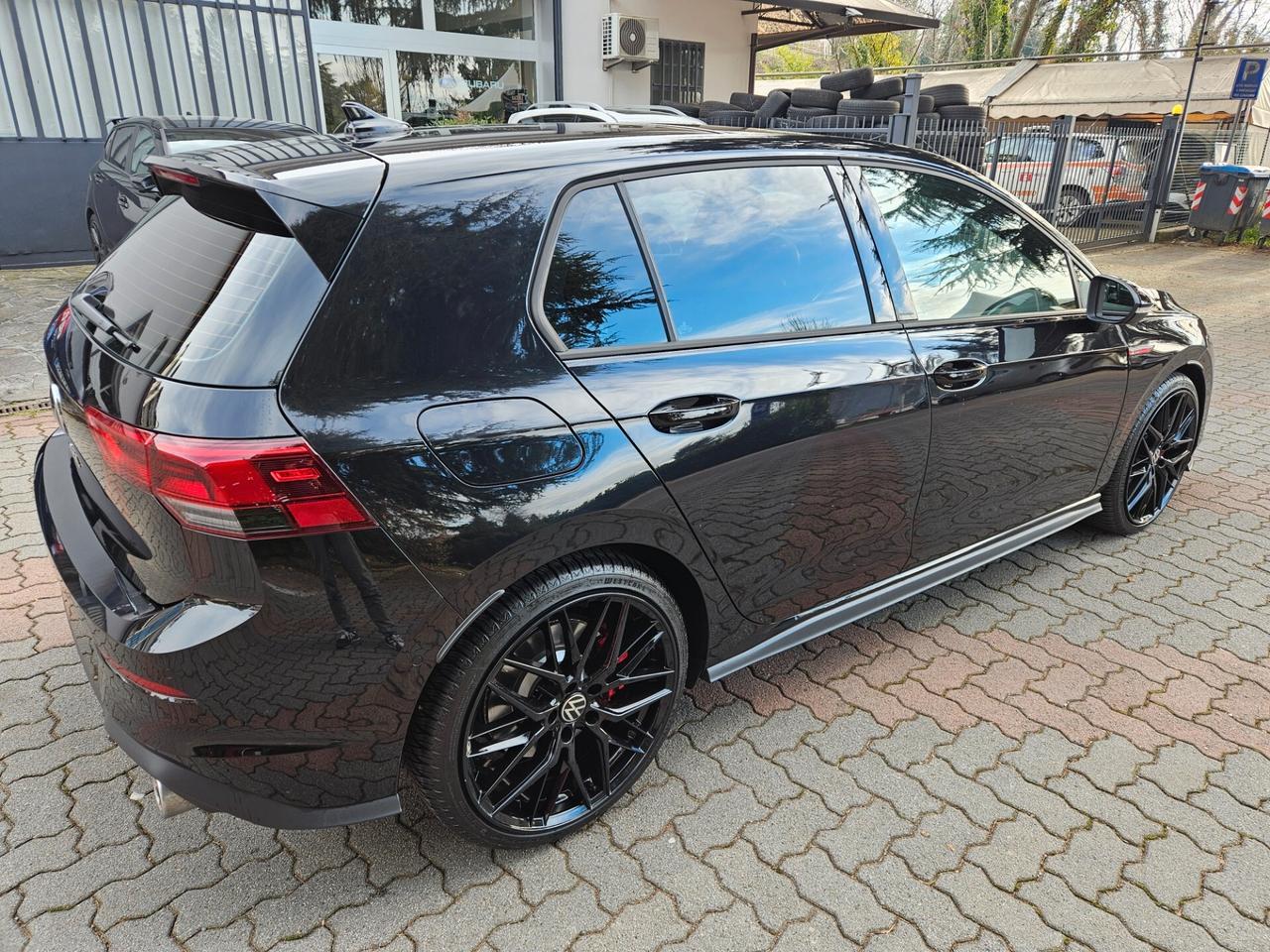 Volkswagen Golf GTI 2.0 TSI - TETTO - DCC- CERCHI '19