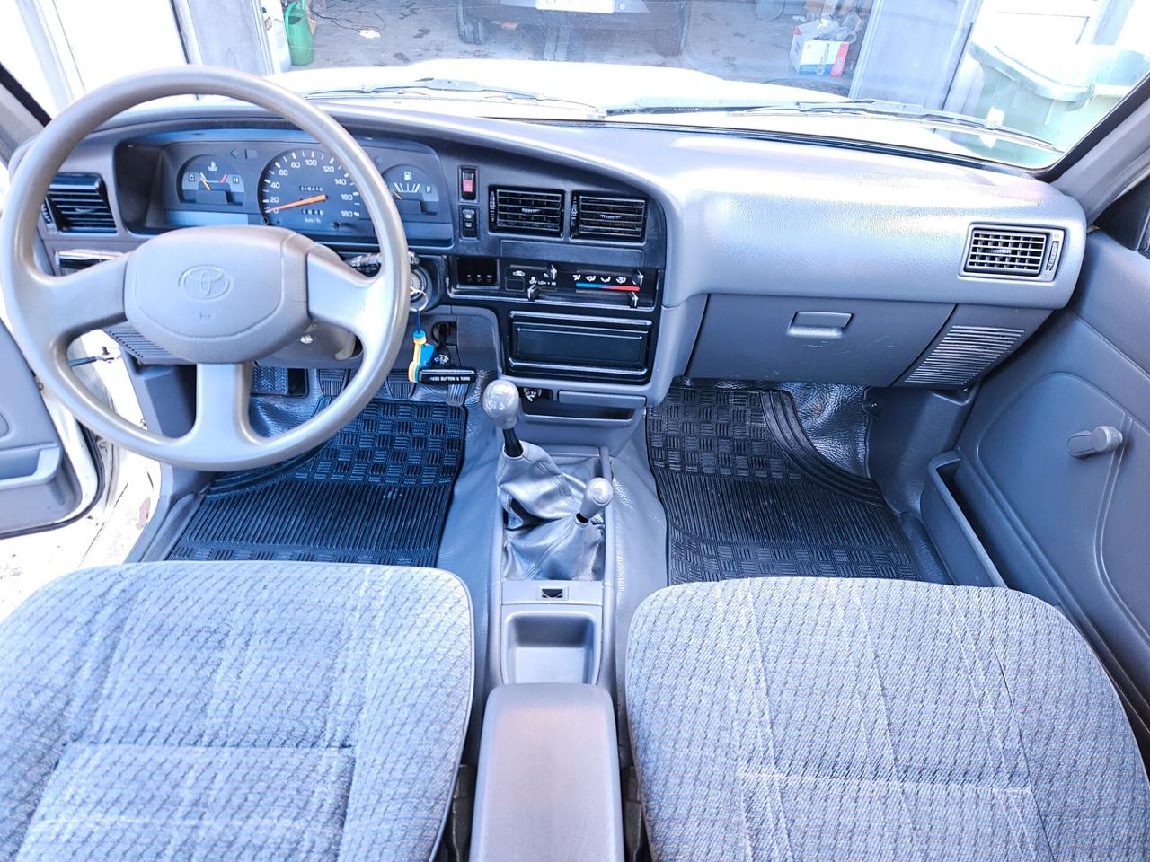 Toyota Hilux 2.4 diesel 4 porte LN 105 Pick-up