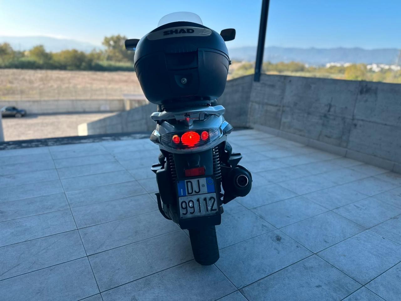 Piaggio Beverly 250