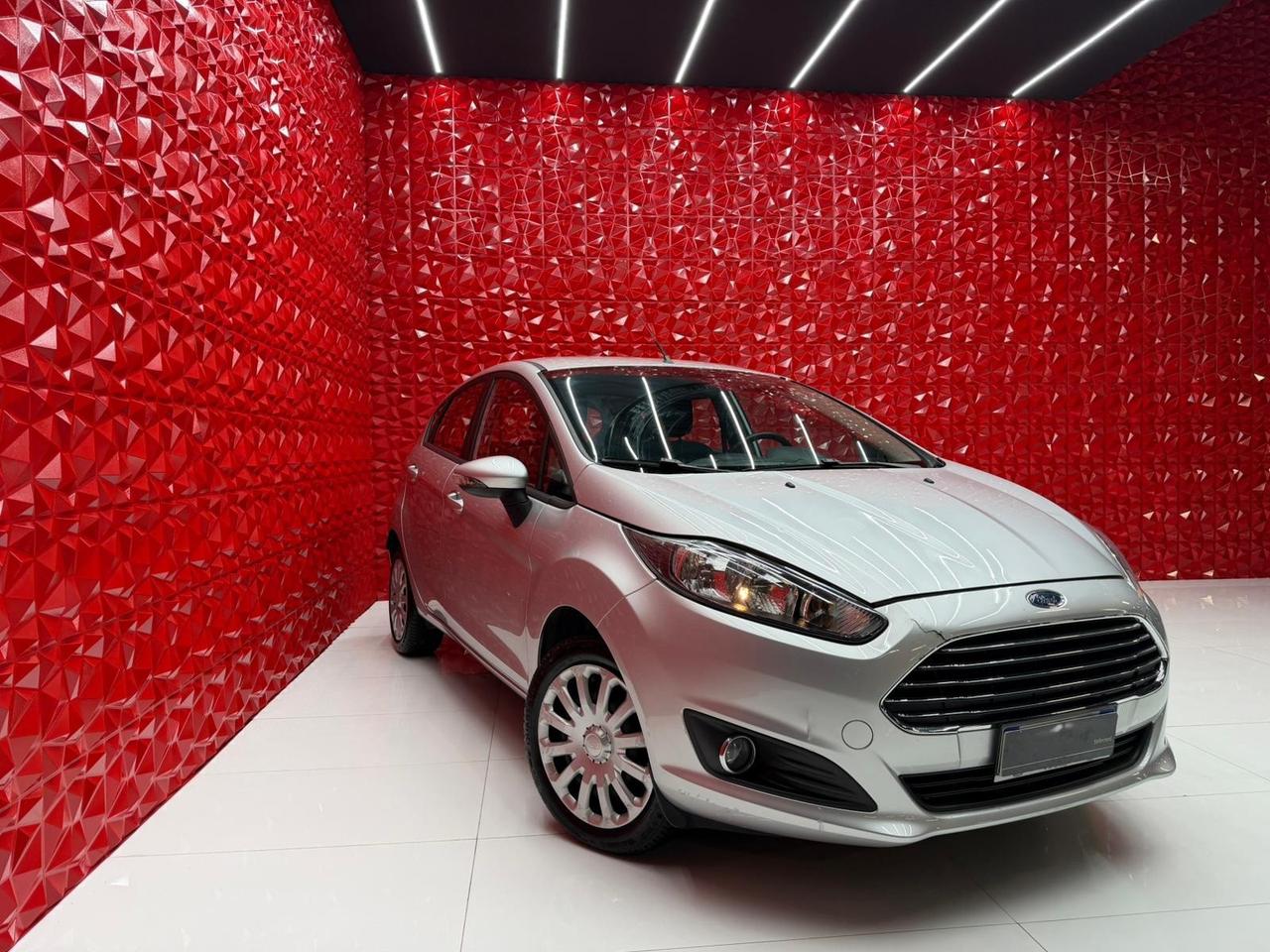 Ford Fiesta 1.4 5 porte Bz.- GPL Black & White Edition OK NEOPATENTATI