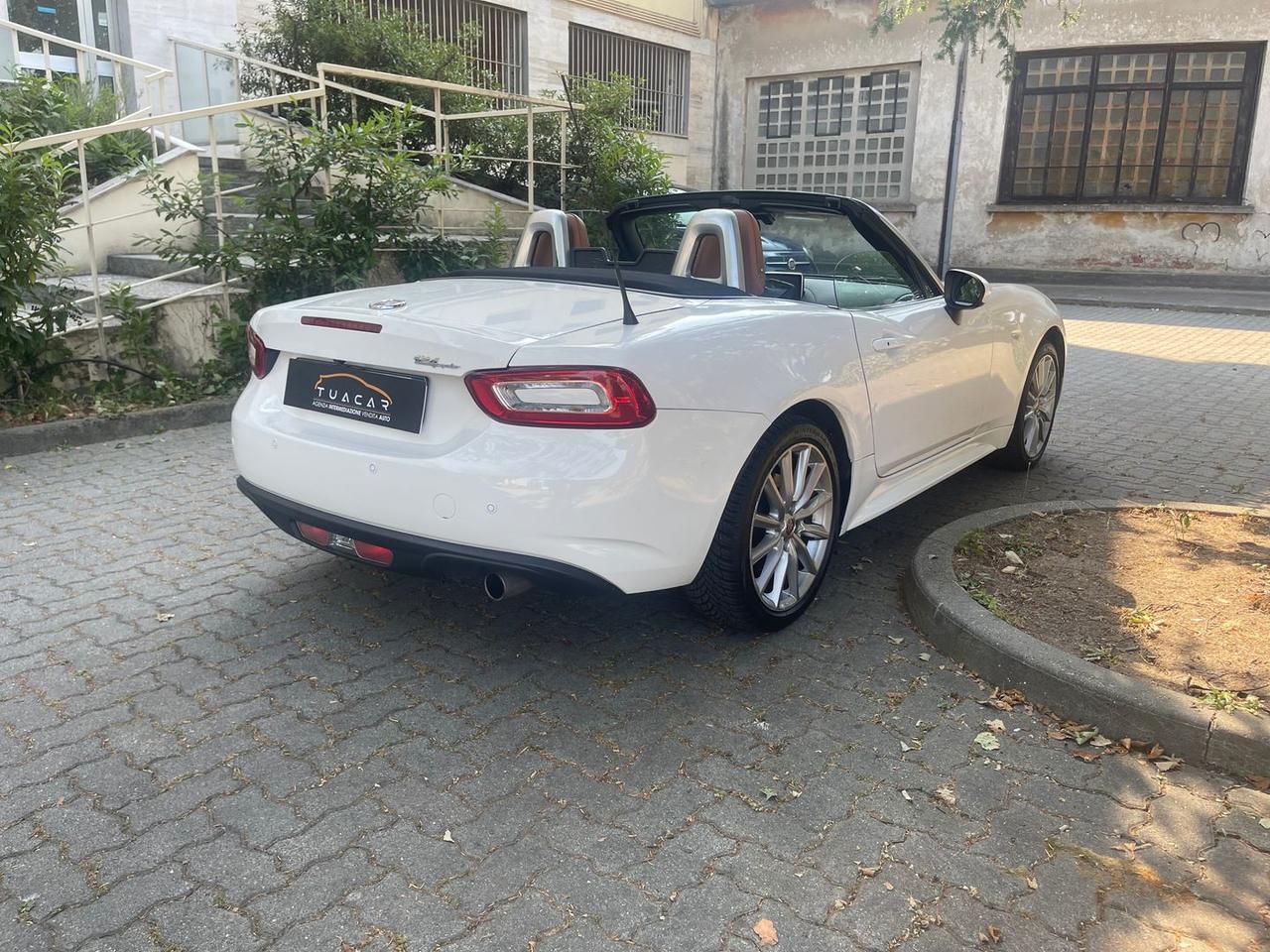 Fiat 124 Spider Lusso 1.4 Multiair Turbo #6089