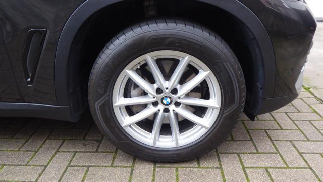 BMW X5 xDrive30d 48V Business