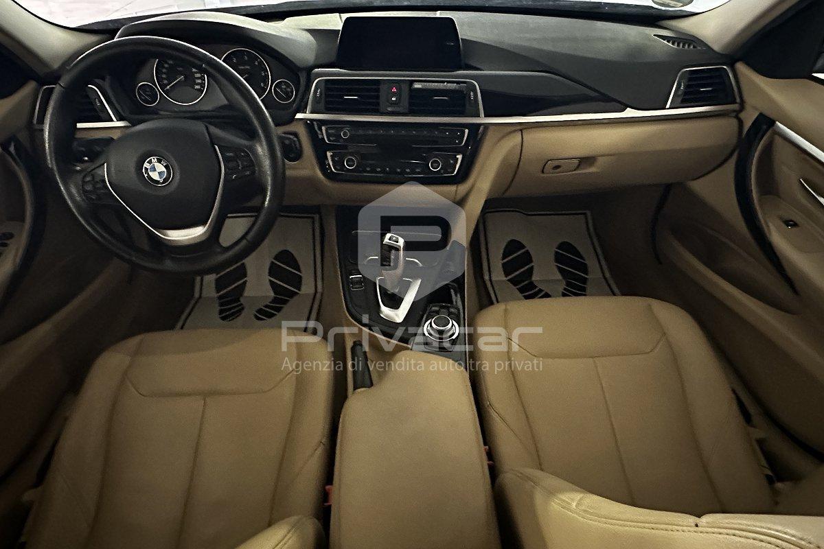 BMW 320d Touring Luxury