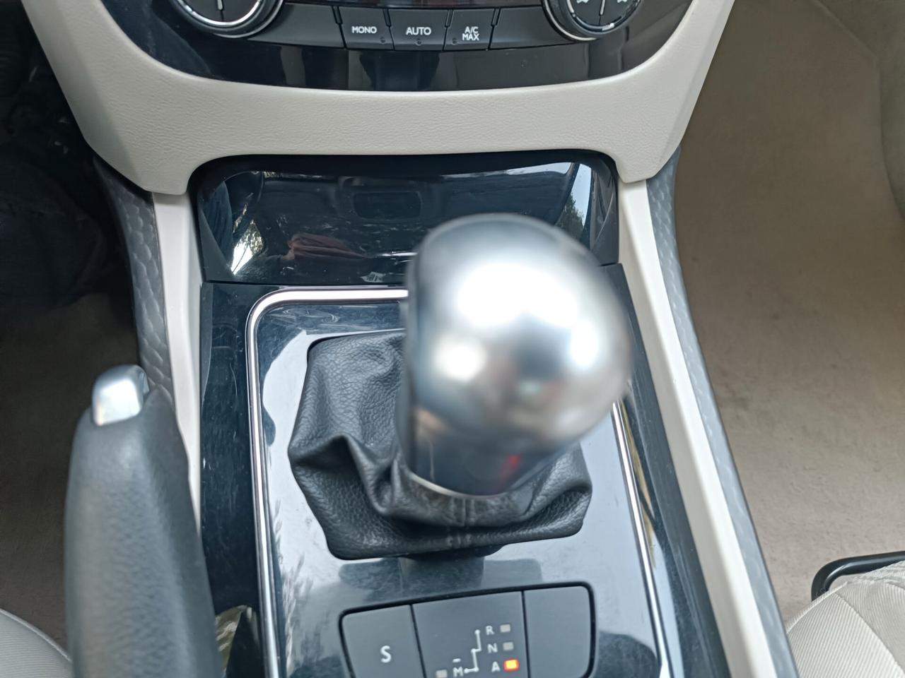 Peugeot 508 1.6 e-HDi 115CV cambio robotizzato S&S SW Access