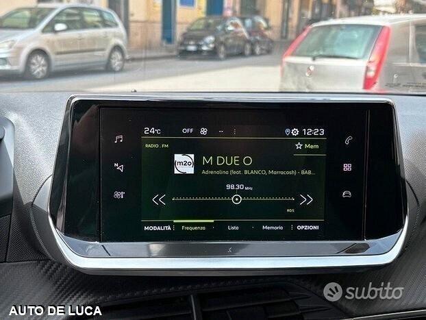 Peugeot 2008 1.2 allure pack italiana certificata
