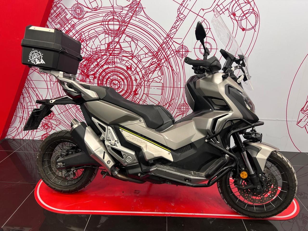 Honda X-ADV 750 2019