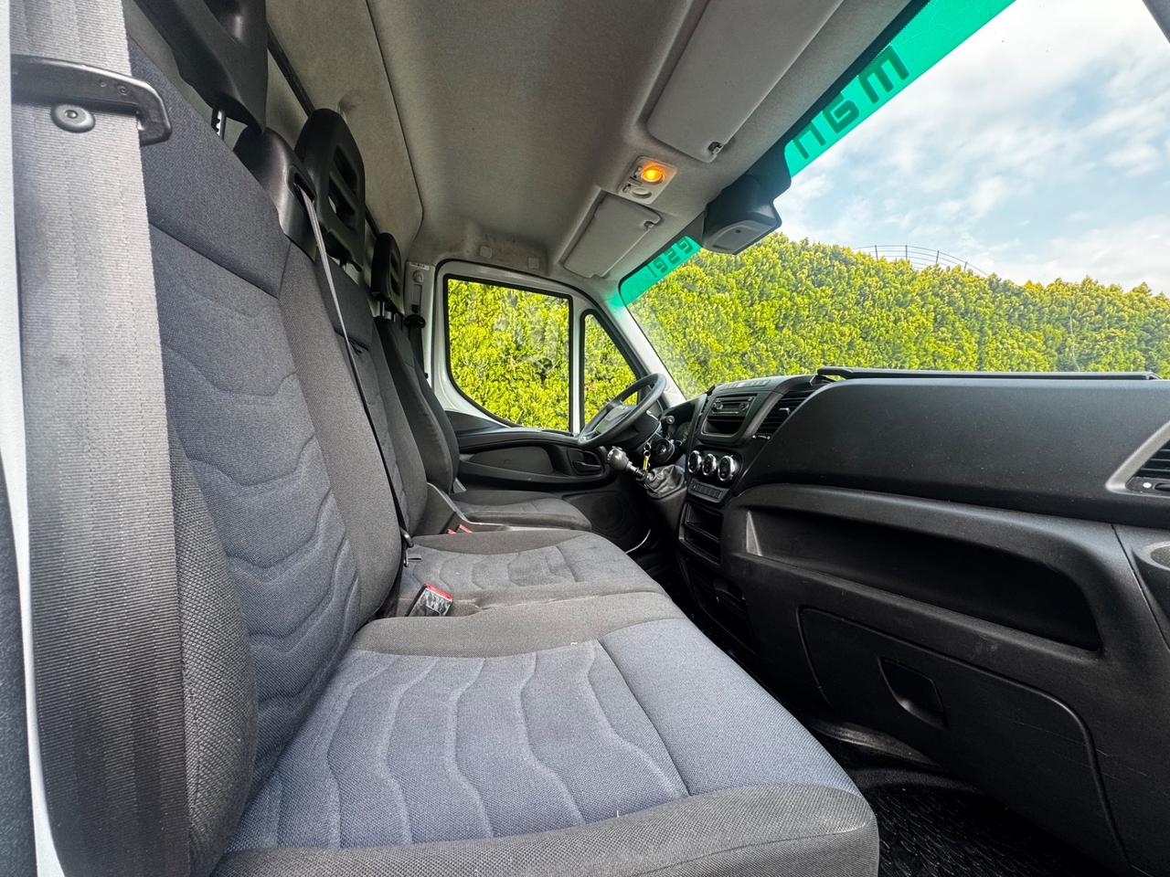 Iveco Daily 35C15 BTor 3.0 HPT PC-RG Cabinato
