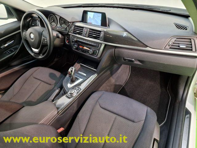 BMW 328 i Luxury