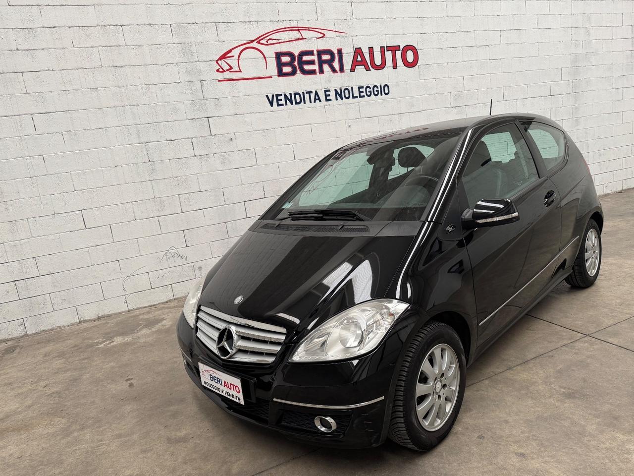 Mercedes-benz A 160 BlueEFFICIENCY Coupé