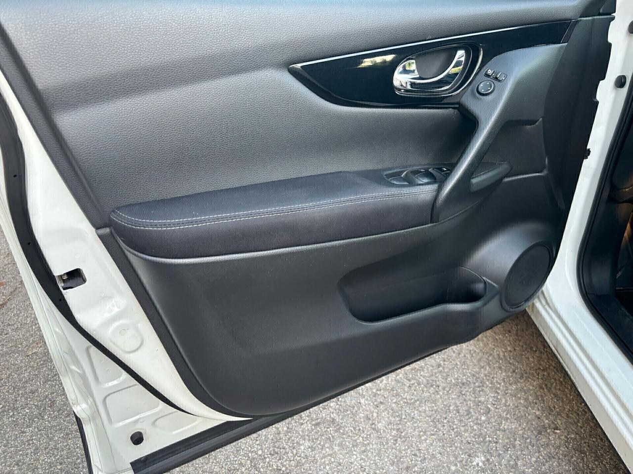 Nissan Qashqai 1.5 dCi Tekna OK Neopatentati
