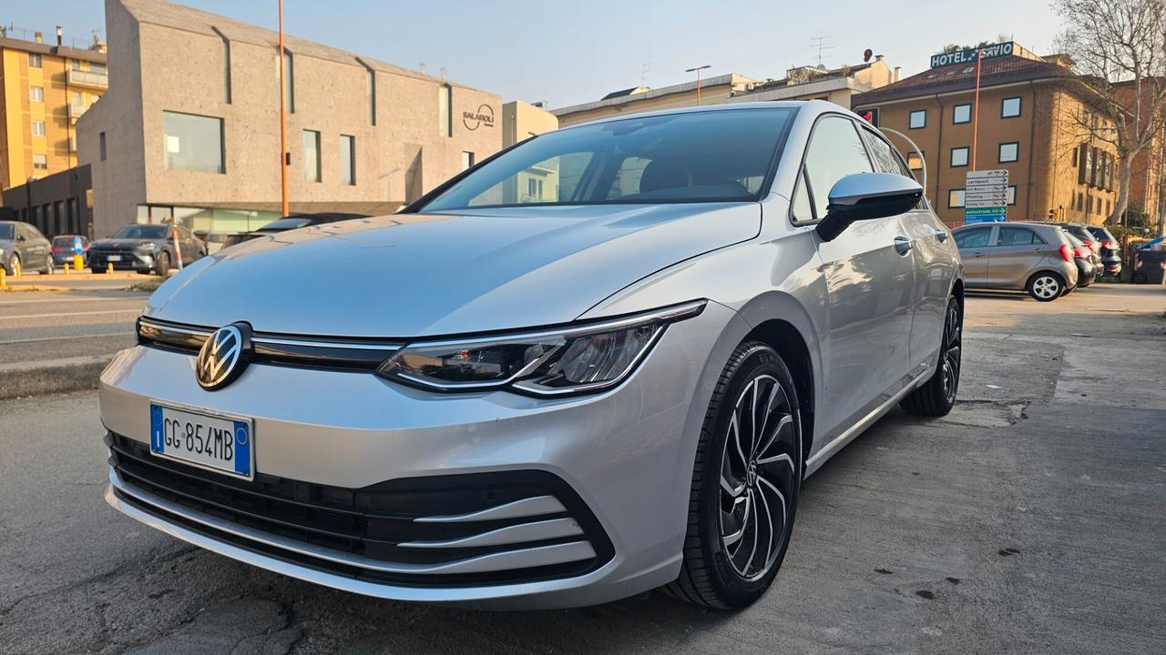 Volkswagen Golf 2.0 TDI SCR Style