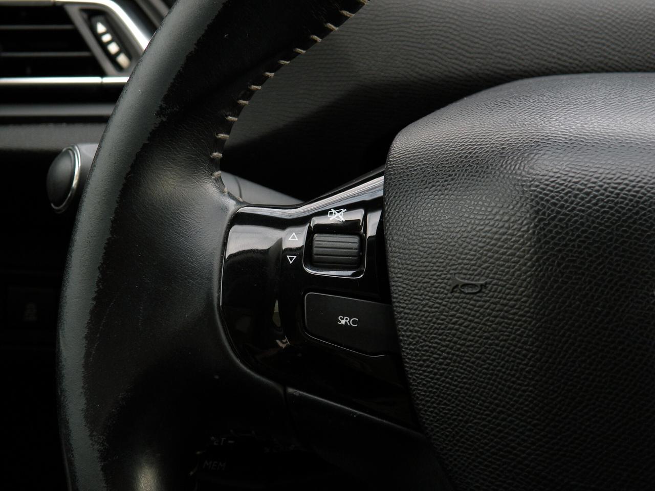 PEUGEOT 308 2.0 150CV ALLURE 2015