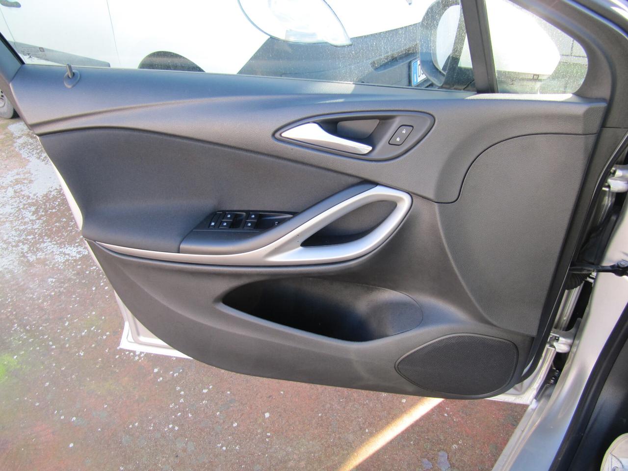 Opel Astra 1.6 CDTi 136CV Start&Stop Sports Tourer Dynamic