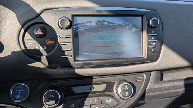 TOYOTA Yaris Hybrid 1.5cc 72cv CAMERA POST. AUTOMATICA