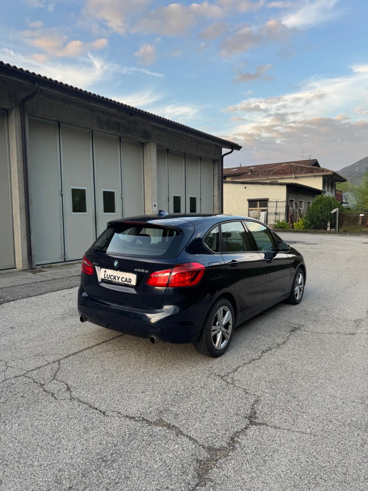 Bmw Serie 2 Gran Tourer 220d xDrive Gran Tourer Luxury aut.