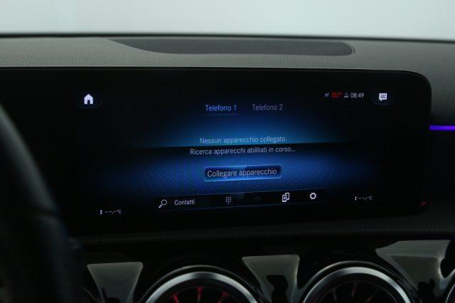 MERCEDES-BENZ A 180 d Automatic Premium Fari LED High Performance